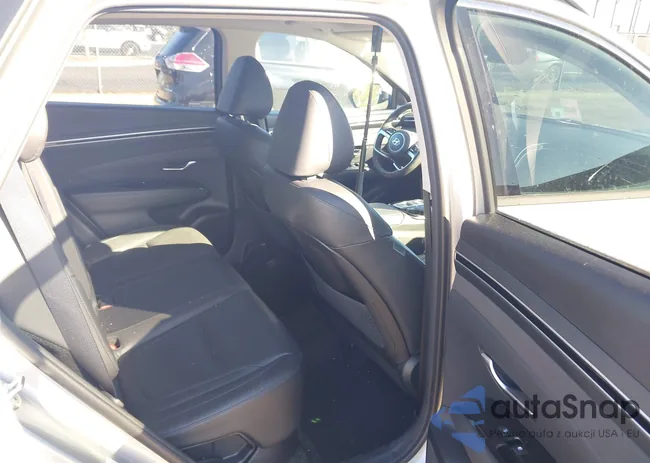 KM8JECA16NU031649: 43544252