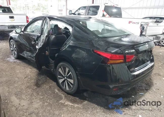 1N4BL4EWXLC196719: 43544281