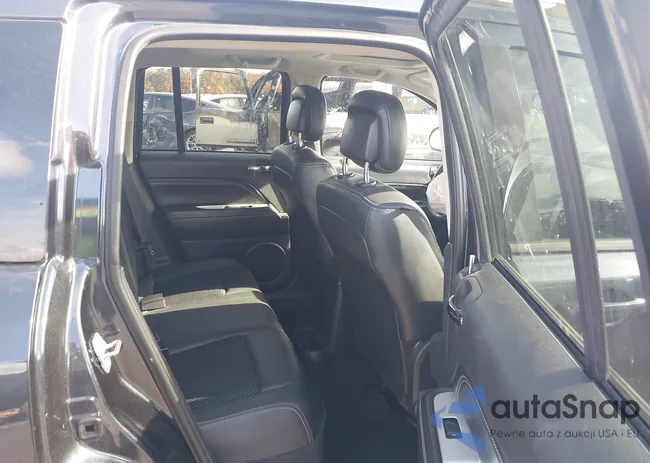 1C4NJDEB5ED788746: 43545418