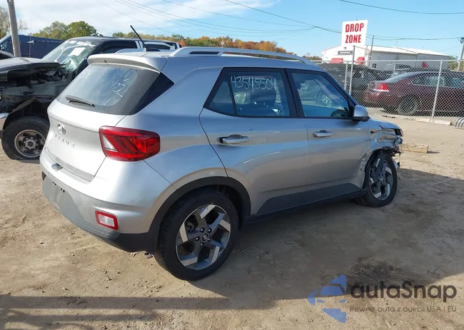 KMHRC8A37PU249383: 43545504