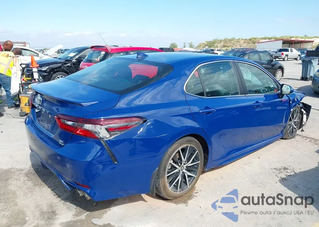 4T1G11BK8PU107957: 43545639