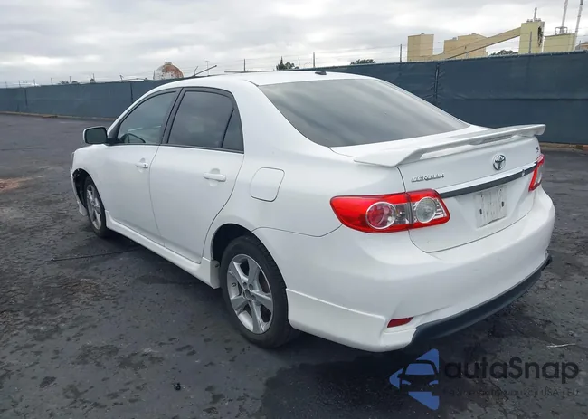 2T1BU4EE9BC671345: 43545787