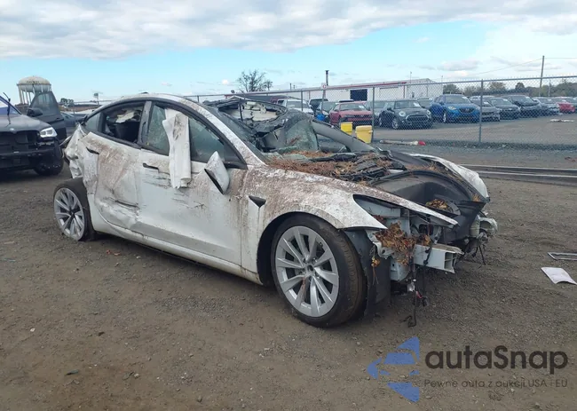 5YJ3E1EA5NF330490: 43545951