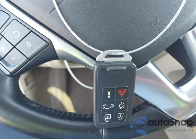 YV4952DL8E2502059: 43545228