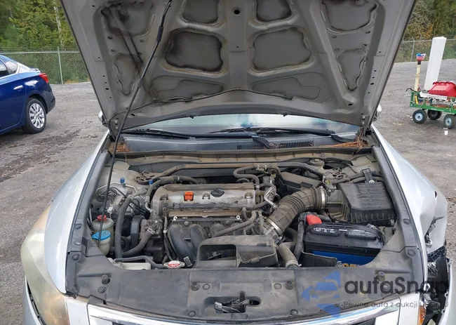 1HGCP2F83AA104187: 43545273