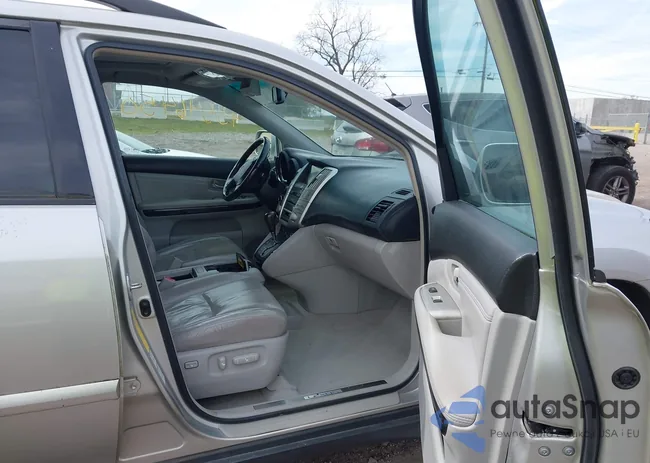 2T2HK31UX8C063202: 43546450