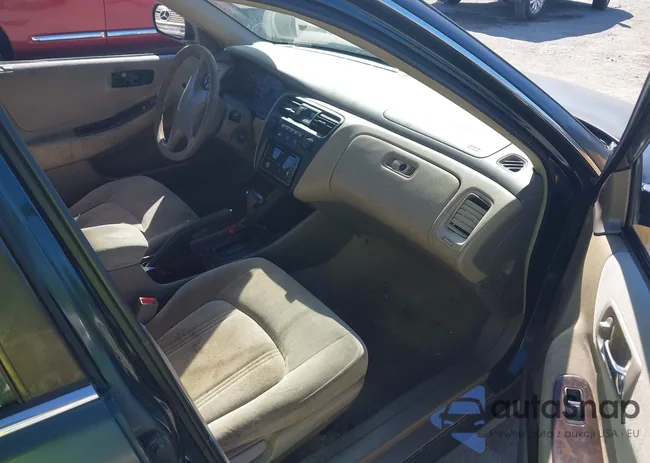 1HGCG5679YA068637: 43546810