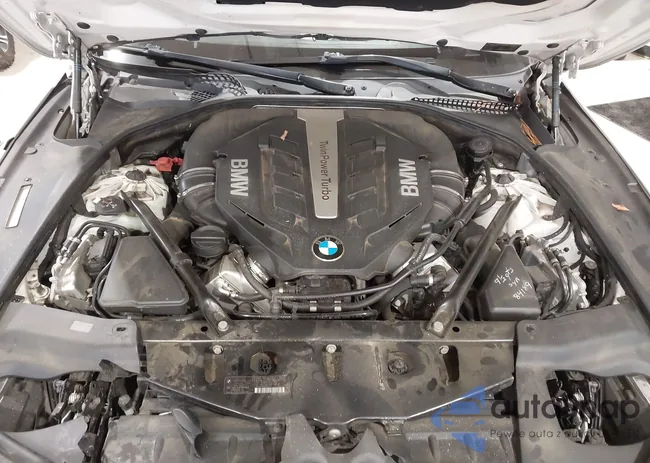 WBA6B2C58ED129009: 43546135