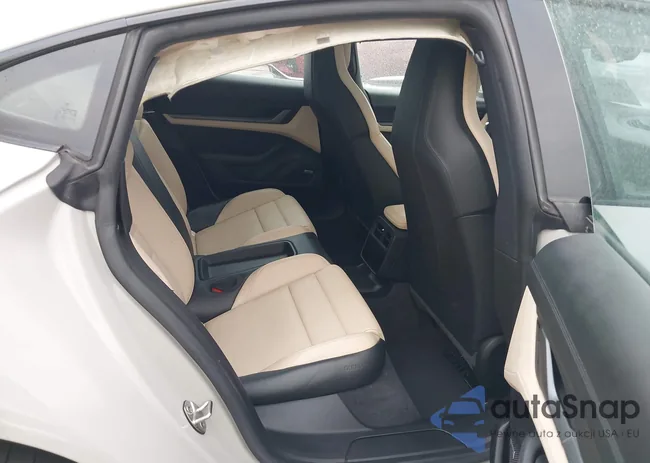 WP0AA2Y19NSA13760: 43546326