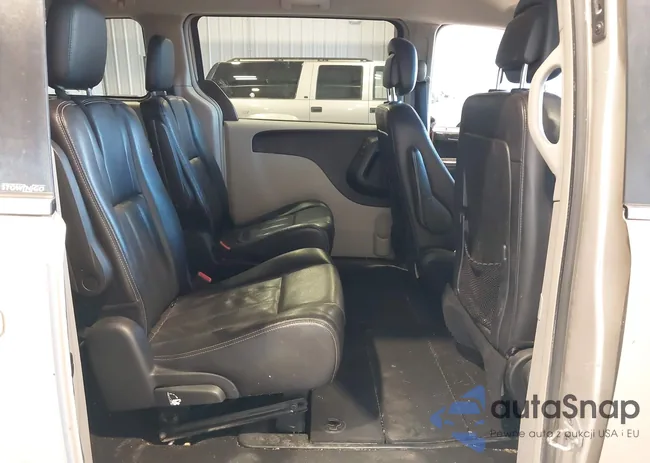 2C4RC1BG3CR409800: 43547589