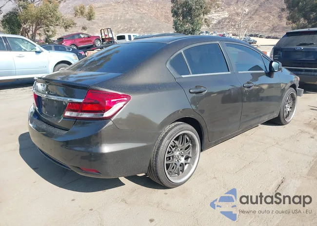 2HGFB2F53DH586795: 43547643