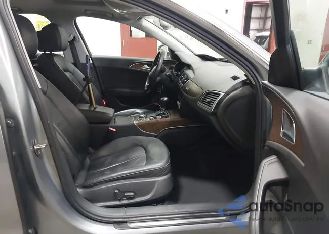 WAUGFAFC6DN027147: 43547670