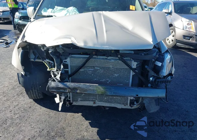 2C4RC1BG8DR539752: 43547829