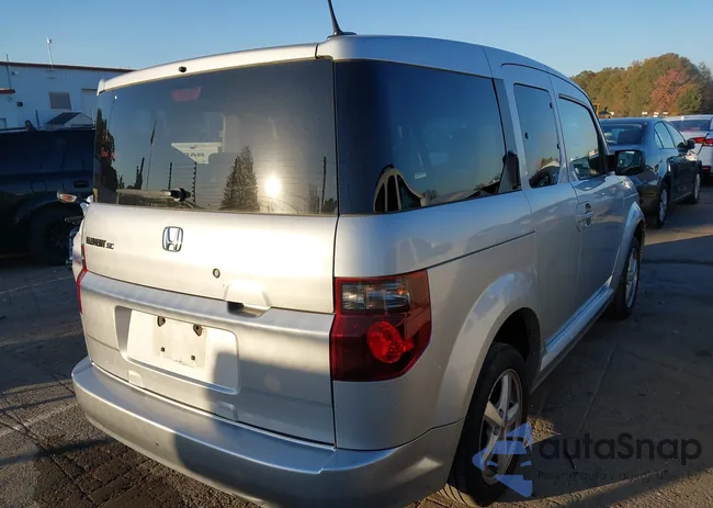 5J6YH18977L010709: 43547836