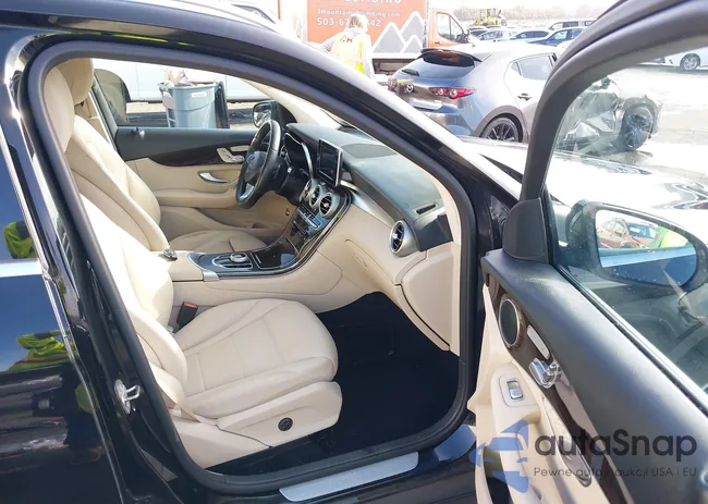 WDC0G4KB2HF156870: 43546987