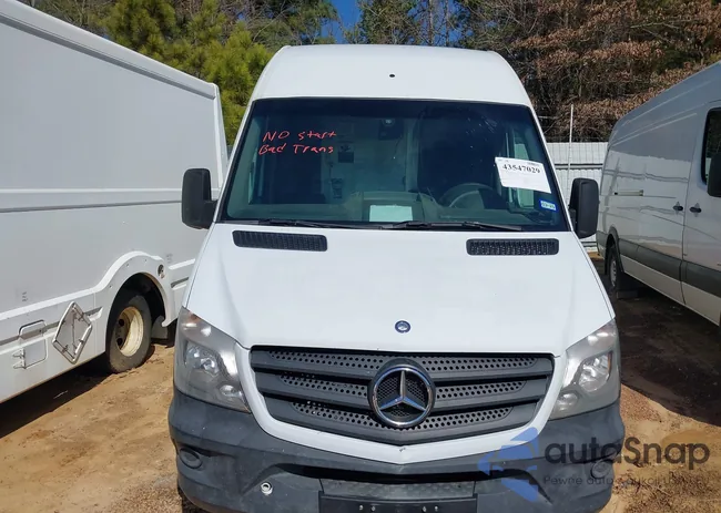 WD3PE8DB4FP132408: 43547029