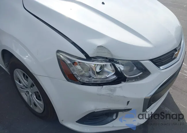 1G1JG6SB8K4140965: 43547056