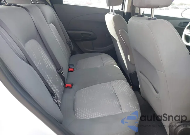 1G1JG6SB8K4140965: 43547056