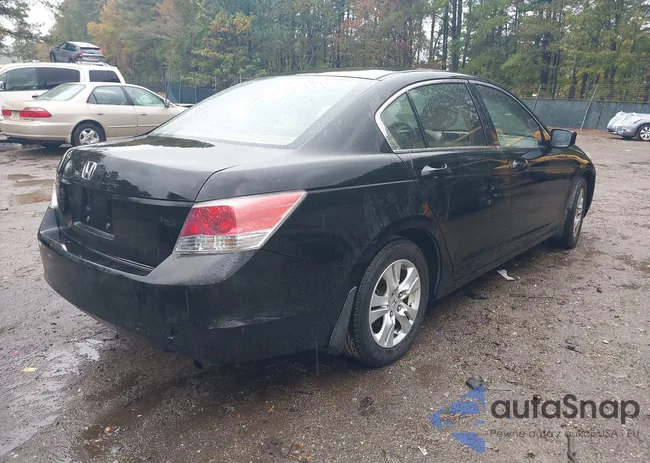 1HGCP2F42AA158058: 43547355