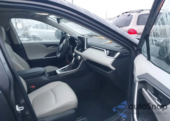 2T3W1RFV2PC223887: 43548409