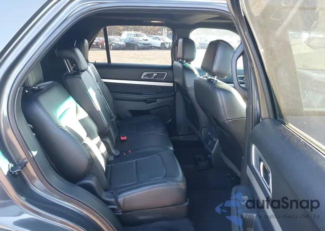 1FM5K8D8XHGA45590: 43548651