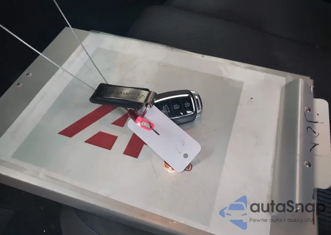 5NMS33AD6KH103610: 43548762