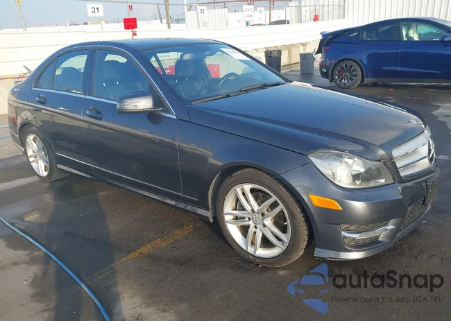 WDDGF4HB8DR295298: 43548848