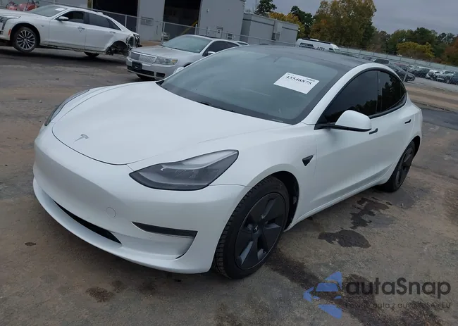 5YJ3E1EA0MF030239: 43548875