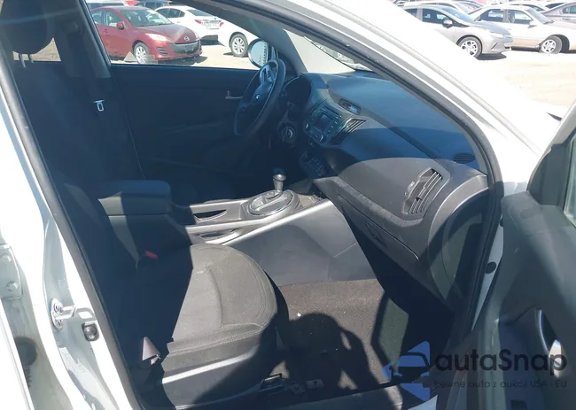 KNDPB3A21D7528976: 43548943