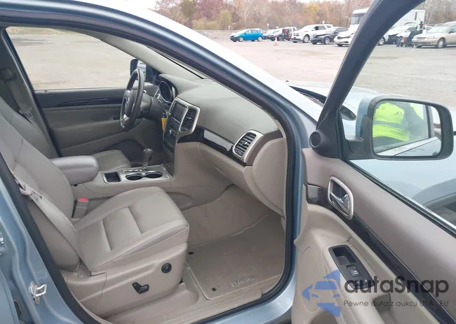 1C4RJFAG0DC601657: 43548149