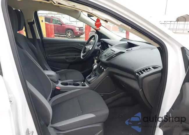 1FMCU0F77FUC56235: 43548204