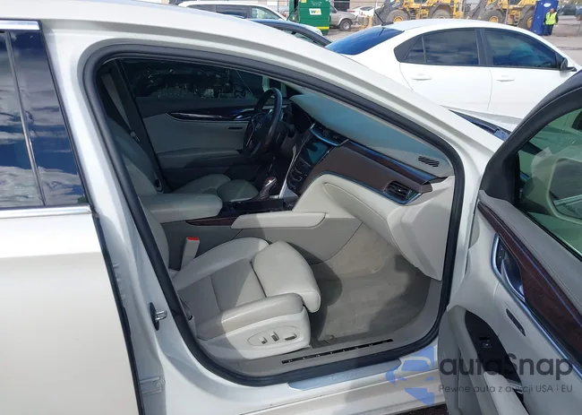 2G61W5S86E9175565: 43549428