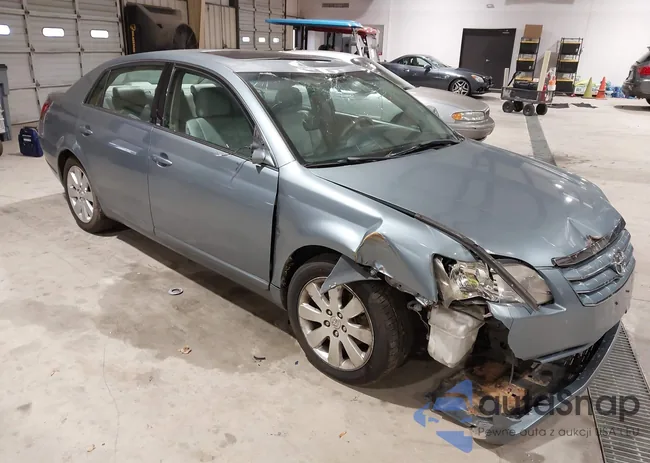 4T1BK36BX6U127929: 43549504