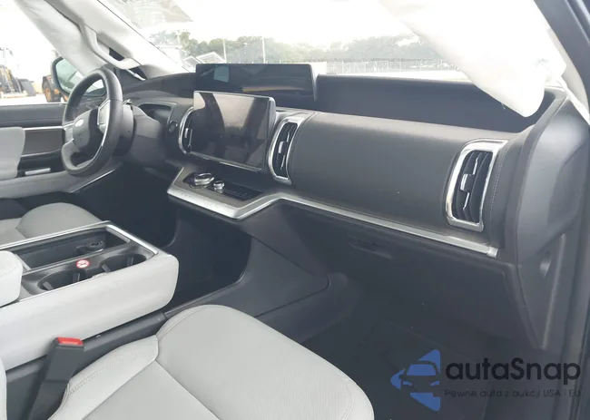 1FMJU1M85SEA48271: 43549747