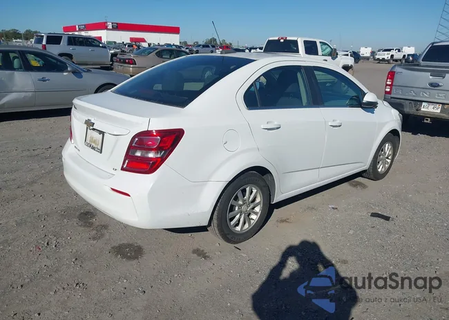 1G1JD5SH8H4131408: 43549874