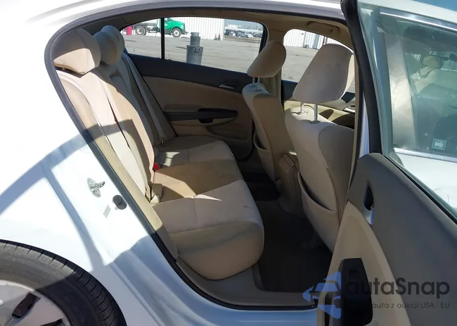 1HGCP2F33AA098993: 43549040