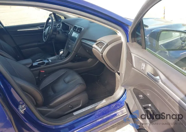 3FA6P0K98DR129813: 43549070