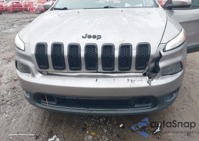 1C4PJLCB5JD544577: 43549241