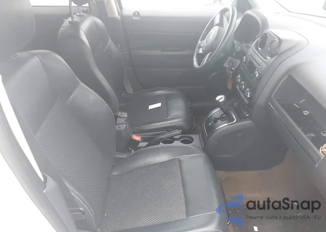 1C4NJPBA2GD642160: 43549284