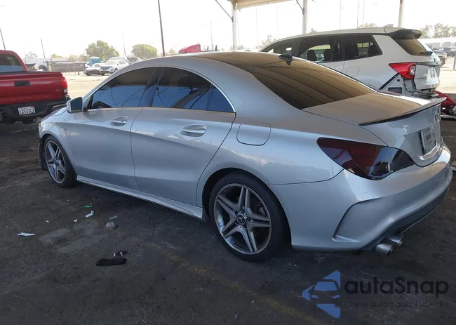 WDDSJ4EB5EN045877: 43550396