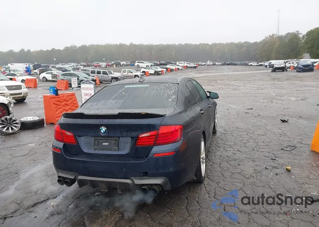 WBAFR9C55DD226820: 43550568