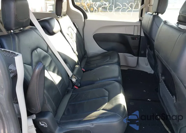 2C4RC1BG3HR517079: 43550587