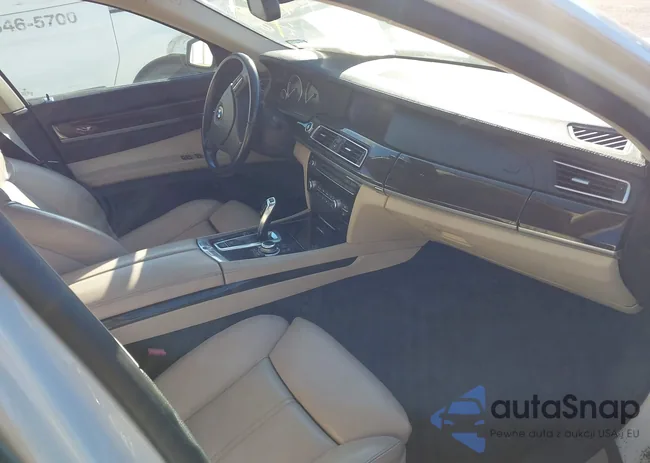 WBAKA8C57BCY36544: 43550608