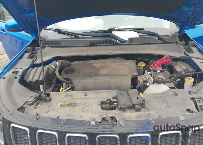 3C4NJDBB6JT202290: 43550813