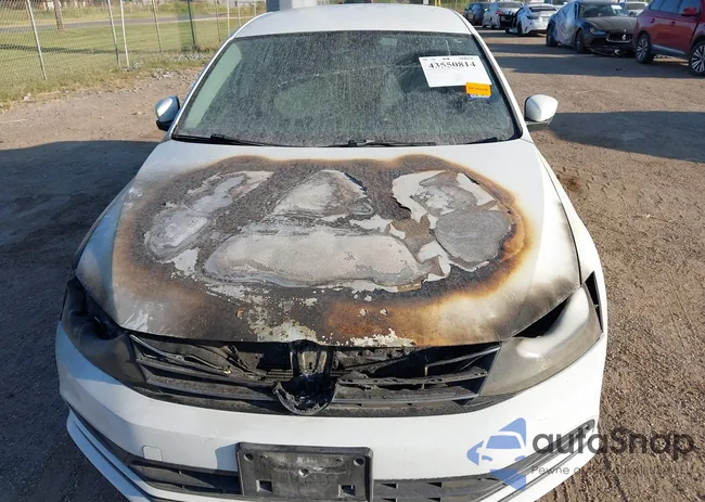 3VW2B7AJ6HM374962: 43550814