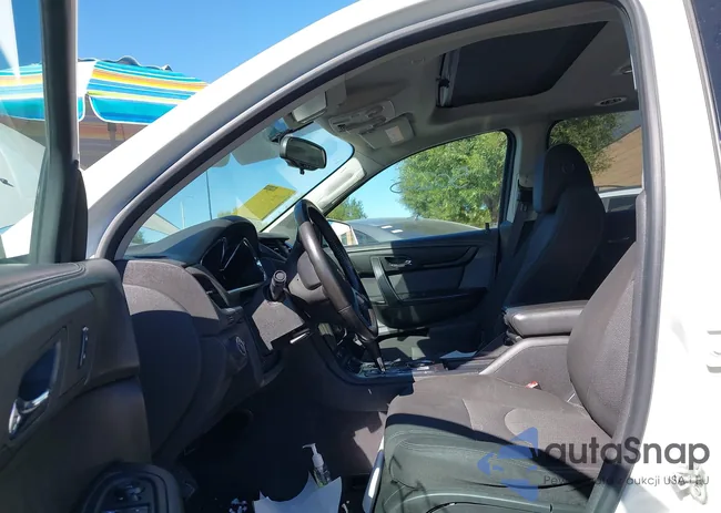 1GNKRGKD0FJ207215: 43550225