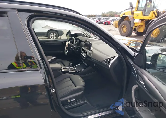 5UX53DP03N9M86752: 43551383