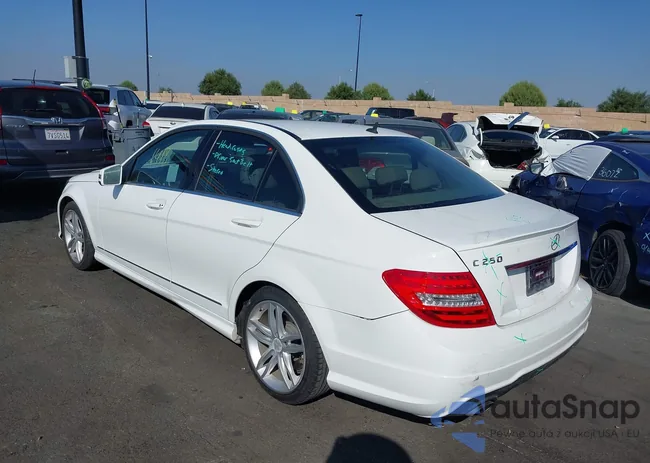 WDDGF4HB1DA838487: 43551418