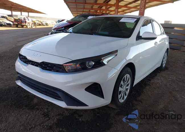 3KPF24AD9RE810891: 43551465