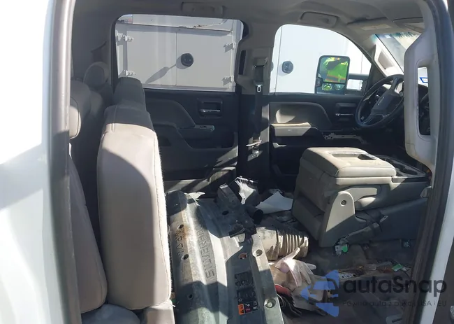 1GC1KUEY9JF252008: 43551676